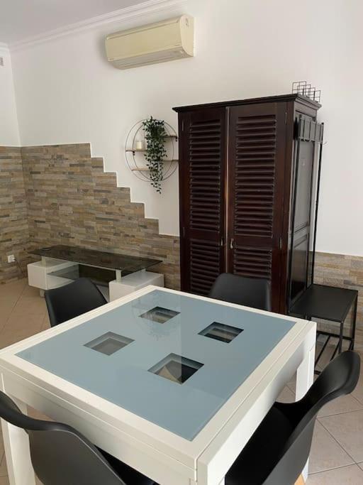 Villa Serenice - F2 Au Calme, Climatise, Wifi Et Parking Gratuit Exterior foto